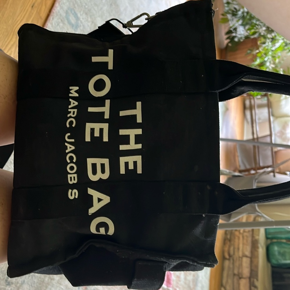 Marc Jacob’s the tote bag